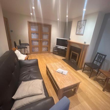 Theldon Daire Luton  Dış mekan fotoğraf