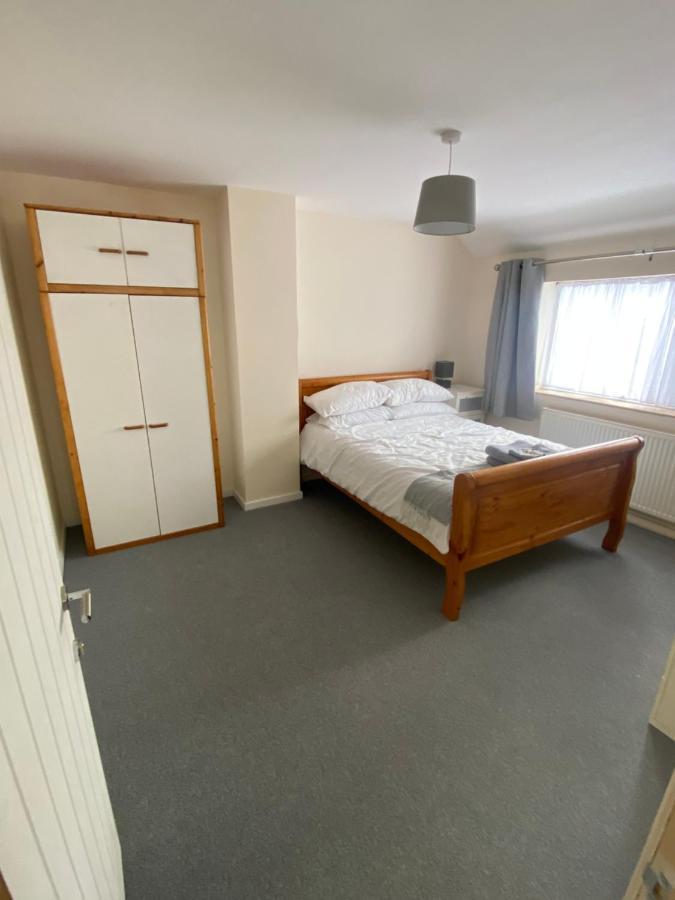 Theldon Daire Luton  Dış mekan fotoğraf