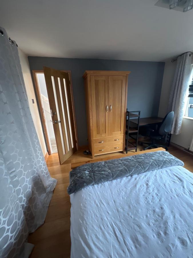 Theldon Daire Luton  Dış mekan fotoğraf
